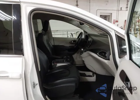 2017 Chrysler Pacifica Touring-L from USA, damaged, VIN 2C4RC1BG4HR501246